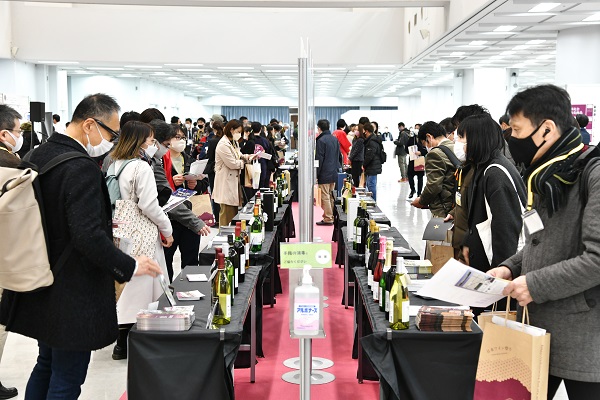 日本ワイン祭り 東京会場 が大盛況で終了！　WEBショップにて貴重な日本ワインを期間限定で販売中！　さらに、東京会場に続き、大阪会場での開催も決定！！！のサブ画像2