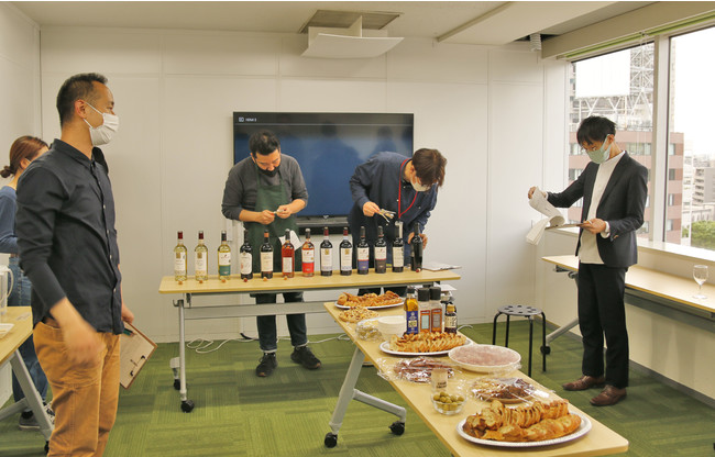 日本初上陸のモルドバワイン  先行予約販売のクラウドファンディングに挑戦中のサブ画像10_社内で行ったモルドバワインの試飲会