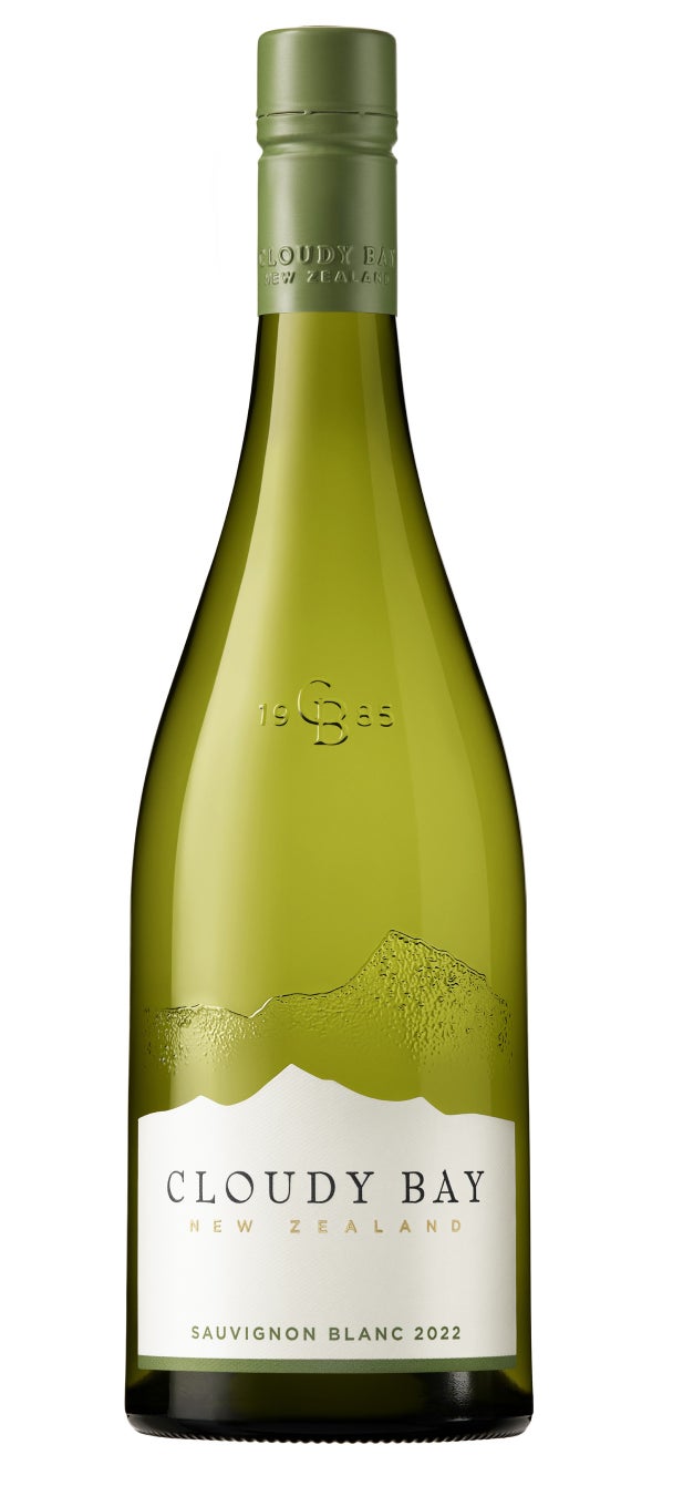 MHD モエ ヘネシー ディアジオ社より、ニュージーランドワイン『クラウディー ベイ ソーヴィニヨン ブラン 2022 』が、ボトルデザインをリニューアルし、2022年11月より順次発売開始のサブ画像2