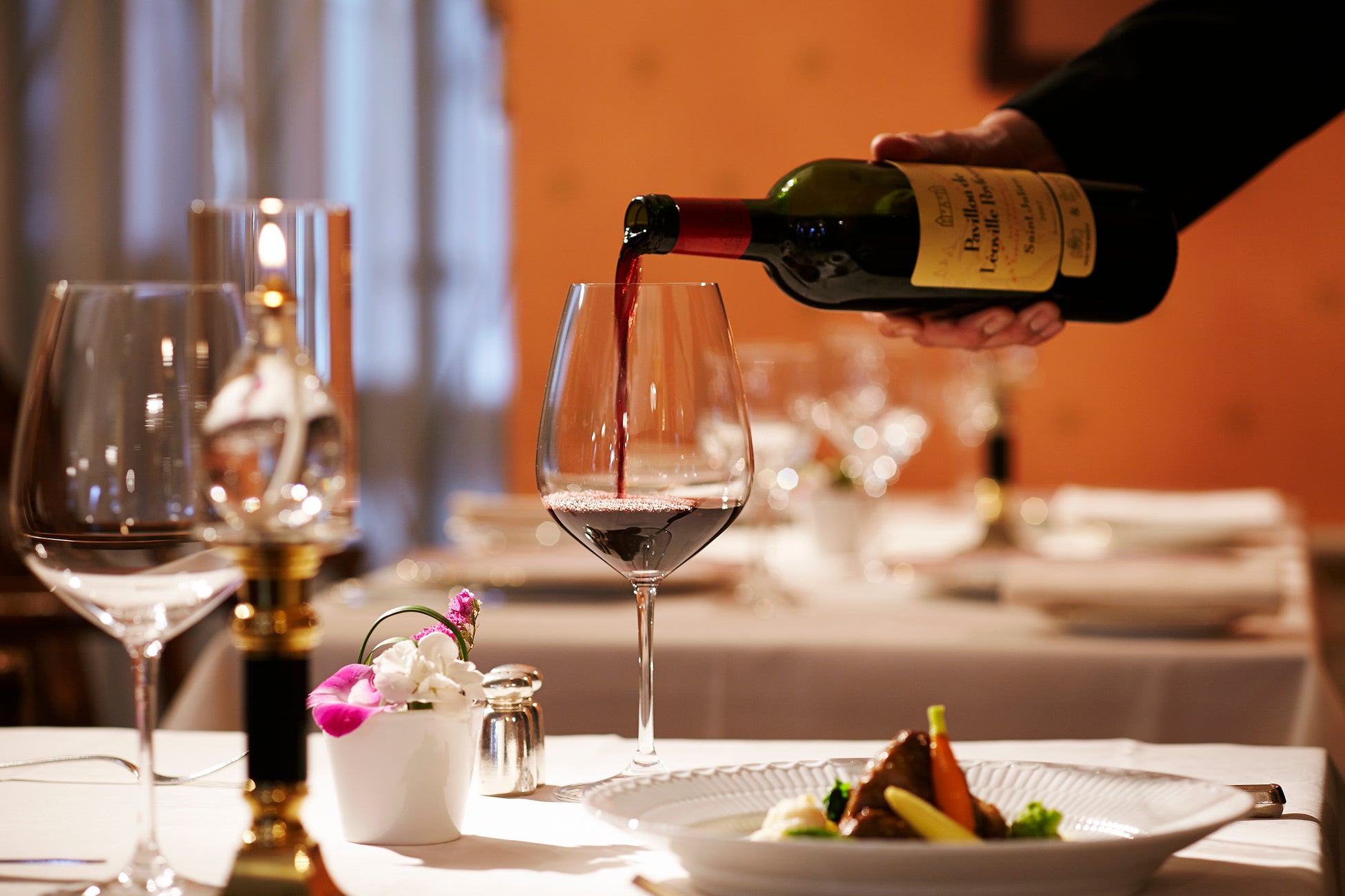 ハウステンボスで、愛好家にも人気のワインを堪能。ワインと食事を楽しむメーカーズランチを1日限定で開催｜Huis ten bosch Gourmet Times Vol.15のサブ画像2