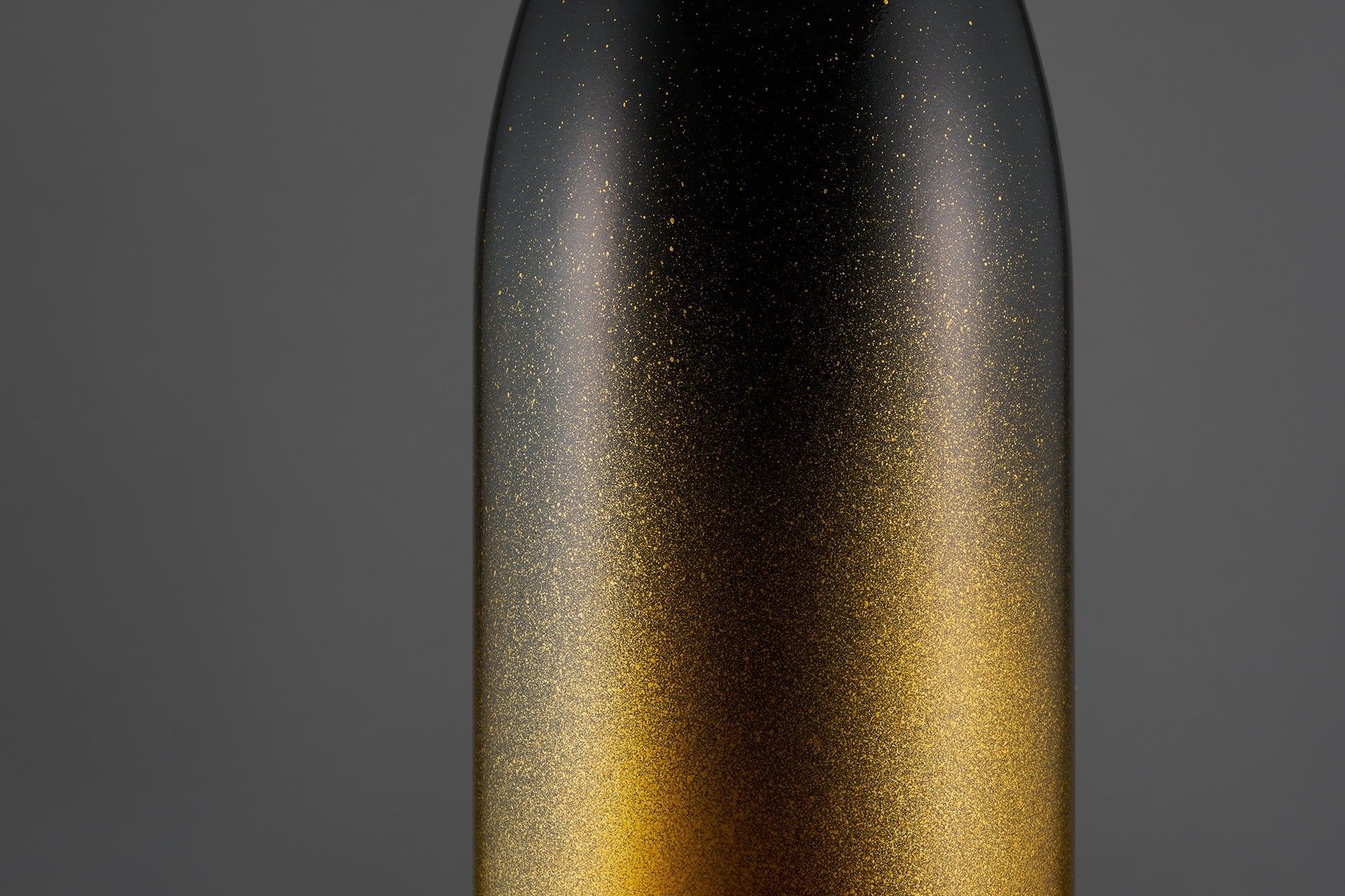 数百本から作れる！オリジナル酒瓶彩色サービス『色霧（いろぎり）』FOODEX JAPAN 2023に出展！のサブ画像1